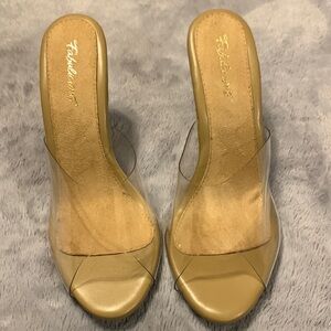 Fabulicious Clear Peep Toe Pumps Runs Small 13M | Fits 11M